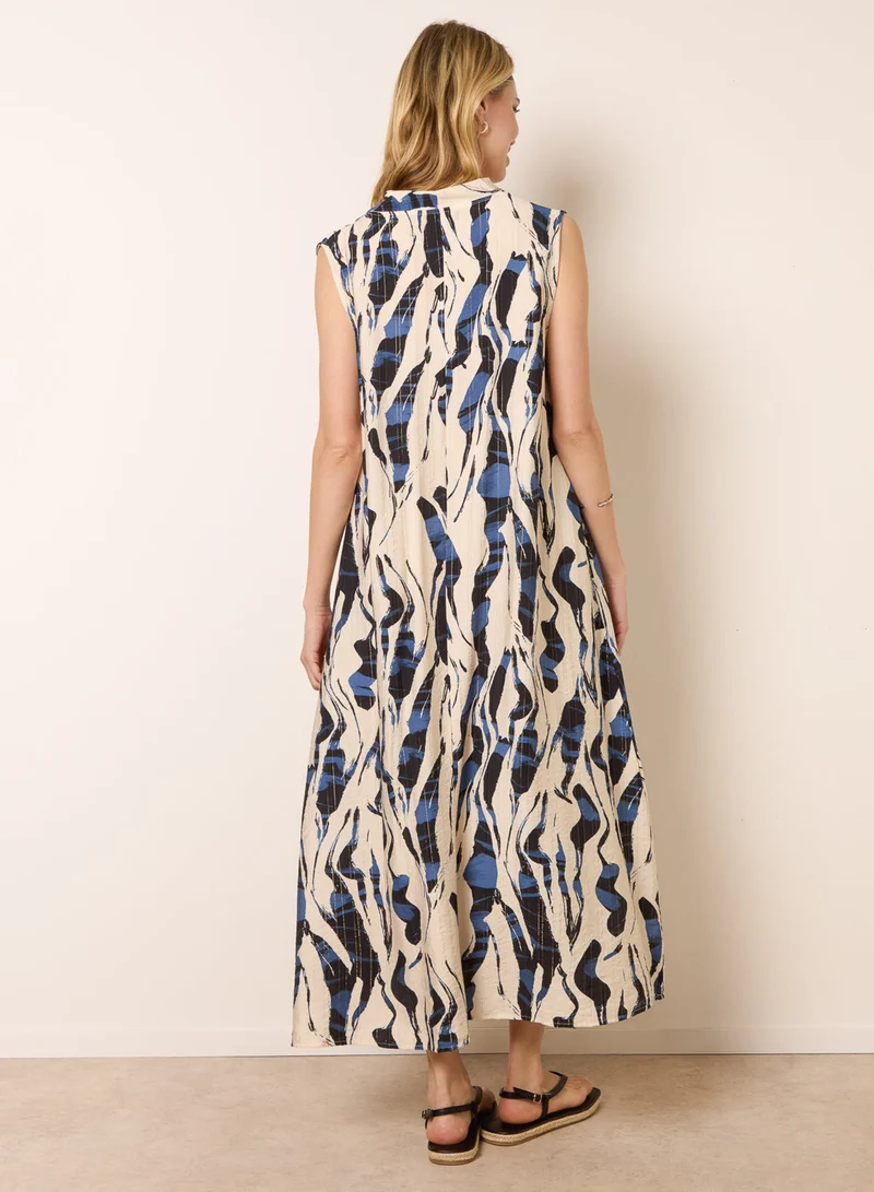 بلو فانيلا Metallic Abstract Printed Collarless V Neck Dress
